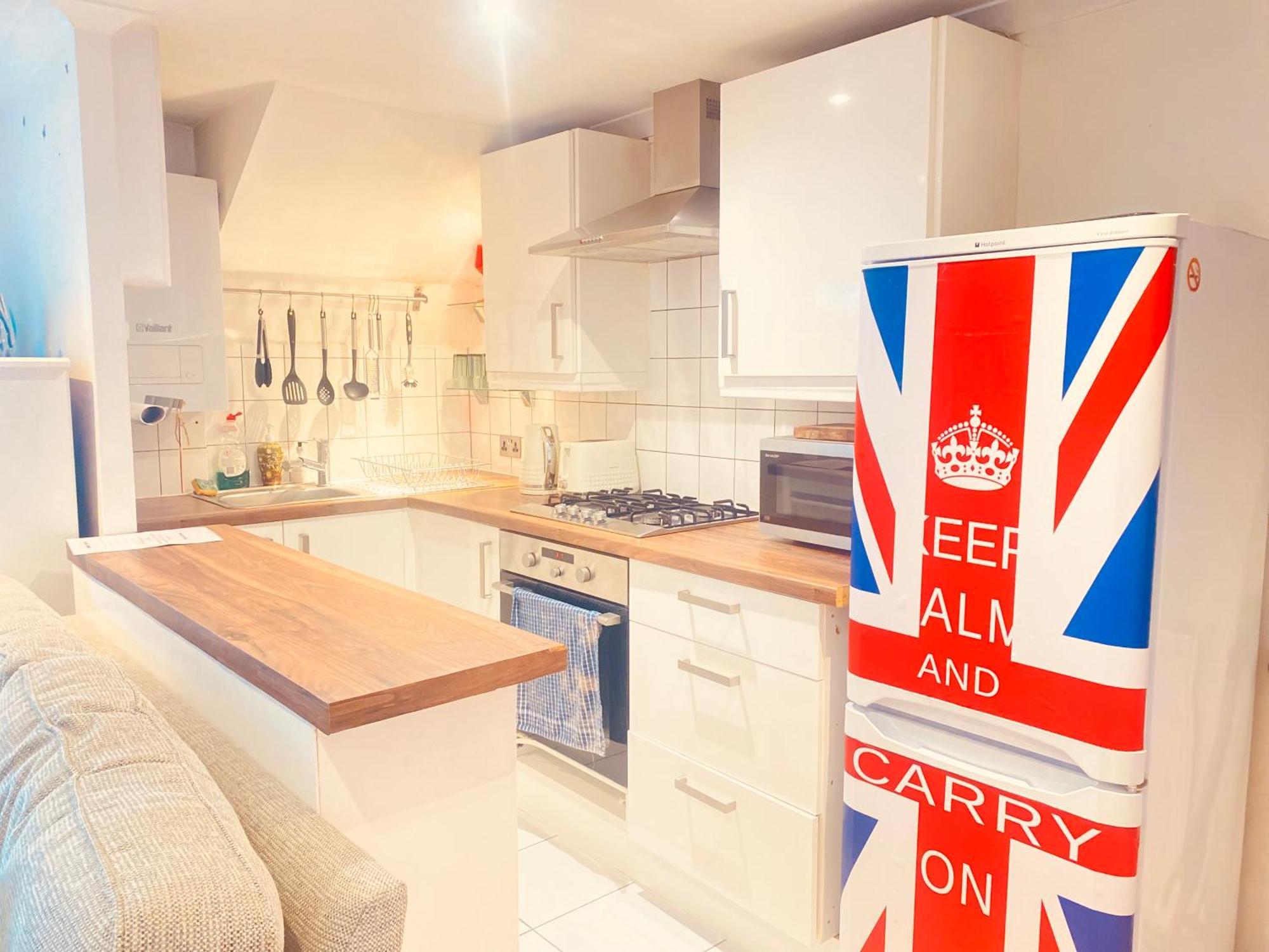 Ferienwohnung Stunning, Stylish Garden Flat In The Heart Of Wimbledon London Exterior foto